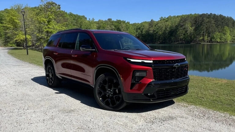 2024 Chevrolet Traverse RS 1111