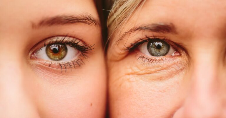 mother daughter close up