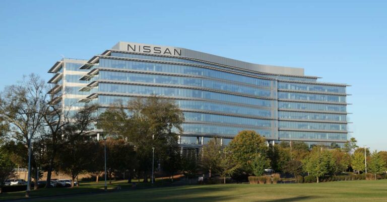 brie larson unveils 2025 nissan murano at nissan north america headquarters in franklin tennessee