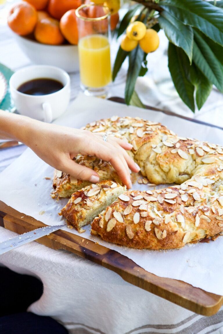 almond christmas kringle recipe 865x1298