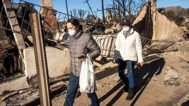 women masks wildfire